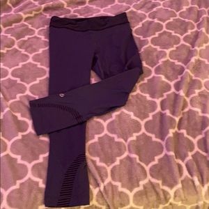 Size 4 lululemon capris